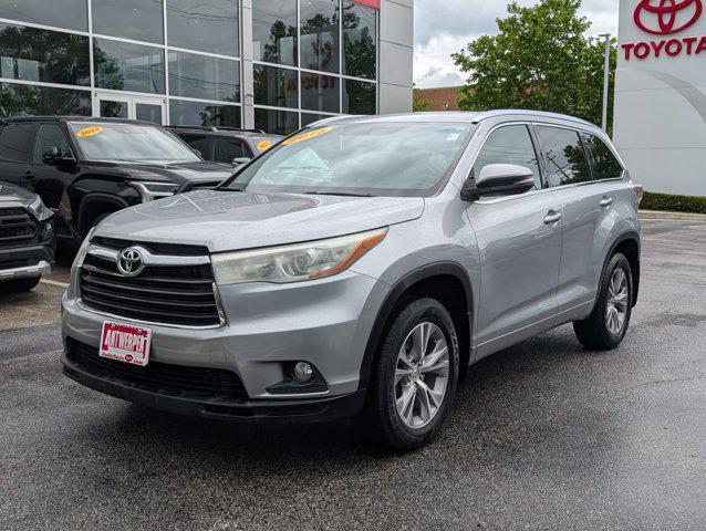 used 2015 Toyota Highlander car, priced at $16,500