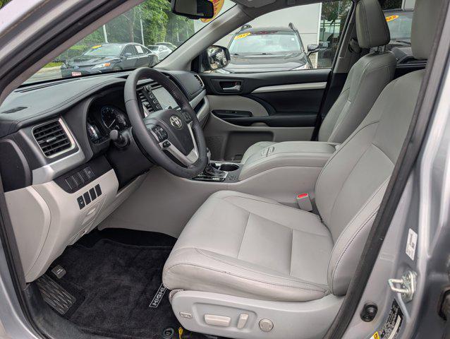 used 2015 Toyota Highlander car, priced at $16,500