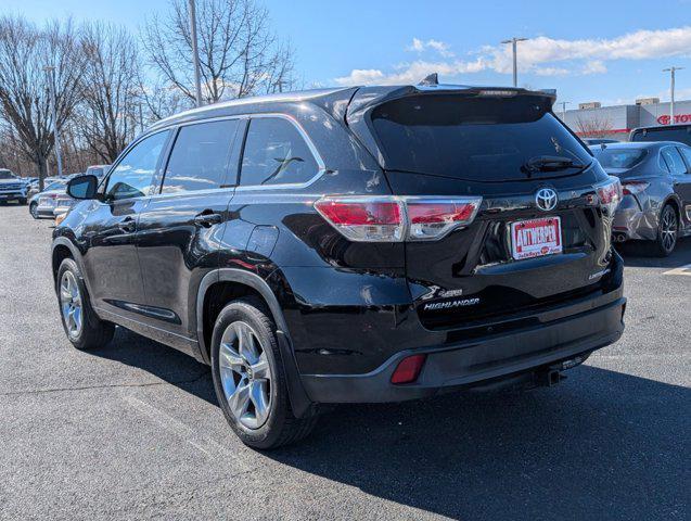 used 2016 Toyota Highlander car, priced at $19,561