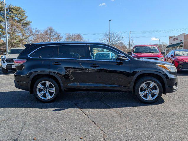 used 2016 Toyota Highlander car, priced at $19,561