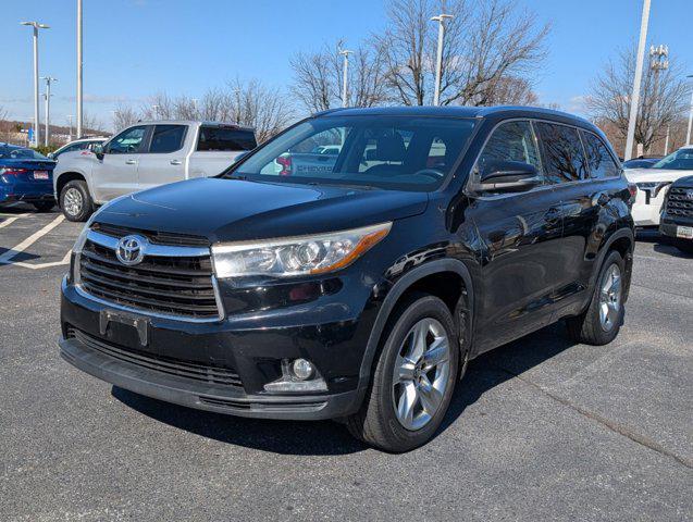 used 2016 Toyota Highlander car, priced at $19,561