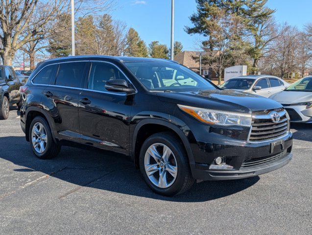 used 2016 Toyota Highlander car, priced at $19,561