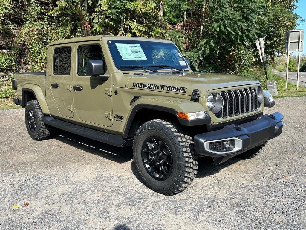 new 2025 Jeep Gladiator car, priced at $47,818