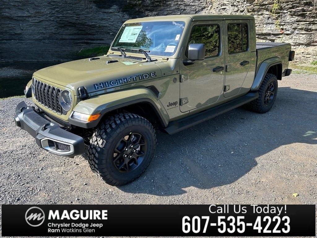 new 2025 Jeep Gladiator car, priced at $47,884
