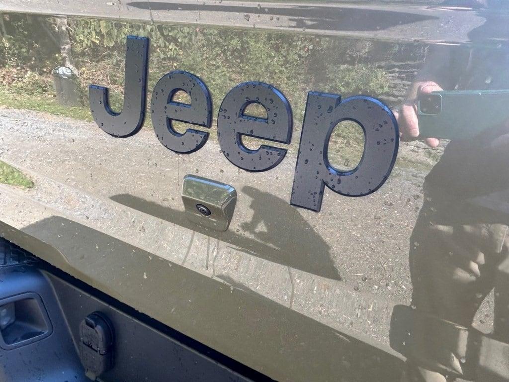 new 2025 Jeep Gladiator car, priced at $47,818