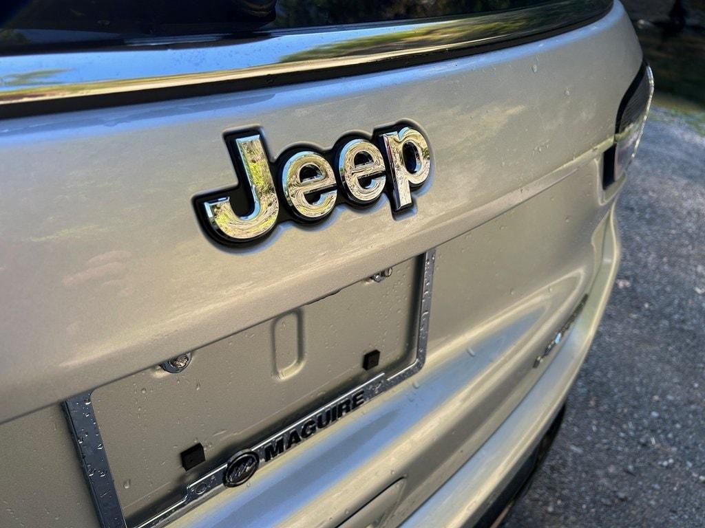 new 2025 Jeep Compass car, priced at $36,999