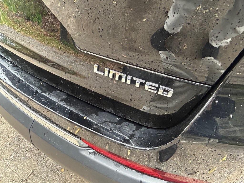 used 2023 Jeep Grand Cherokee L car, priced at $31,499