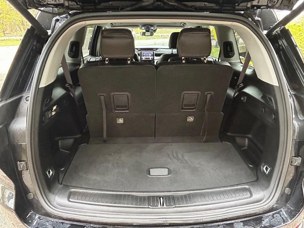 used 2023 Jeep Grand Cherokee L car, priced at $31,499