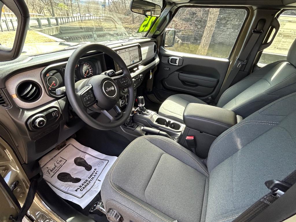 new 2025 Jeep Wrangler car, priced at $41,453
