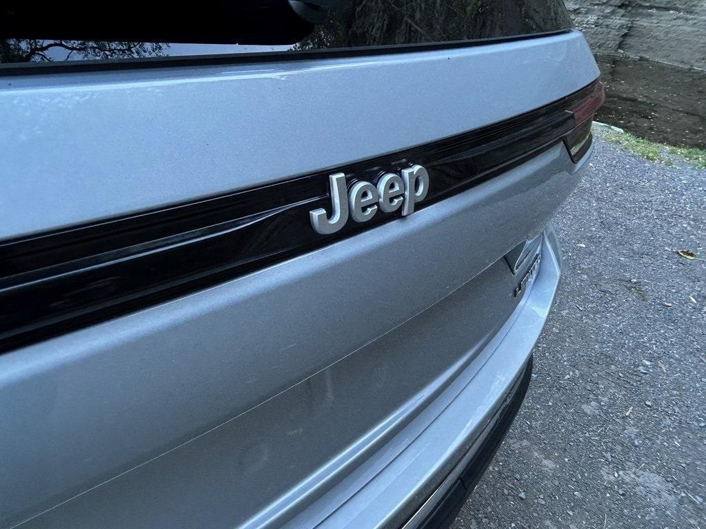 new 2025 Jeep Grand Cherokee car, priced at $47,641