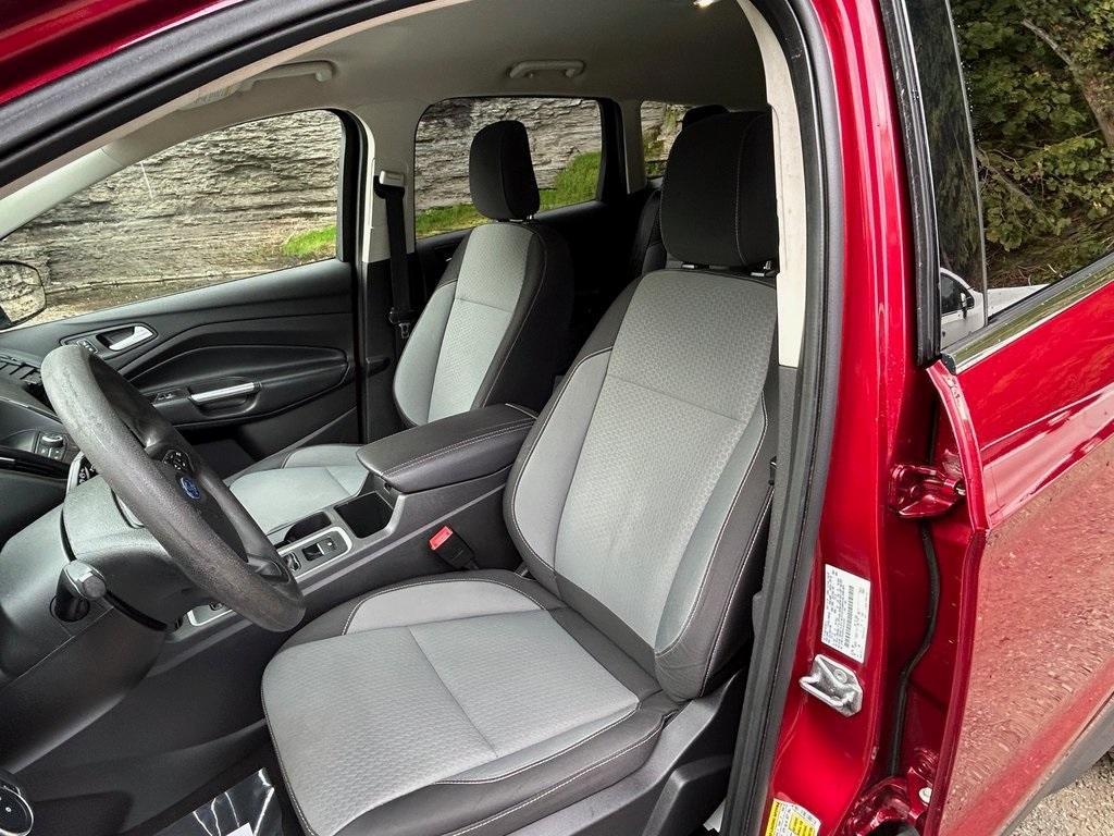used 2019 Ford Escape car, priced at $12,999