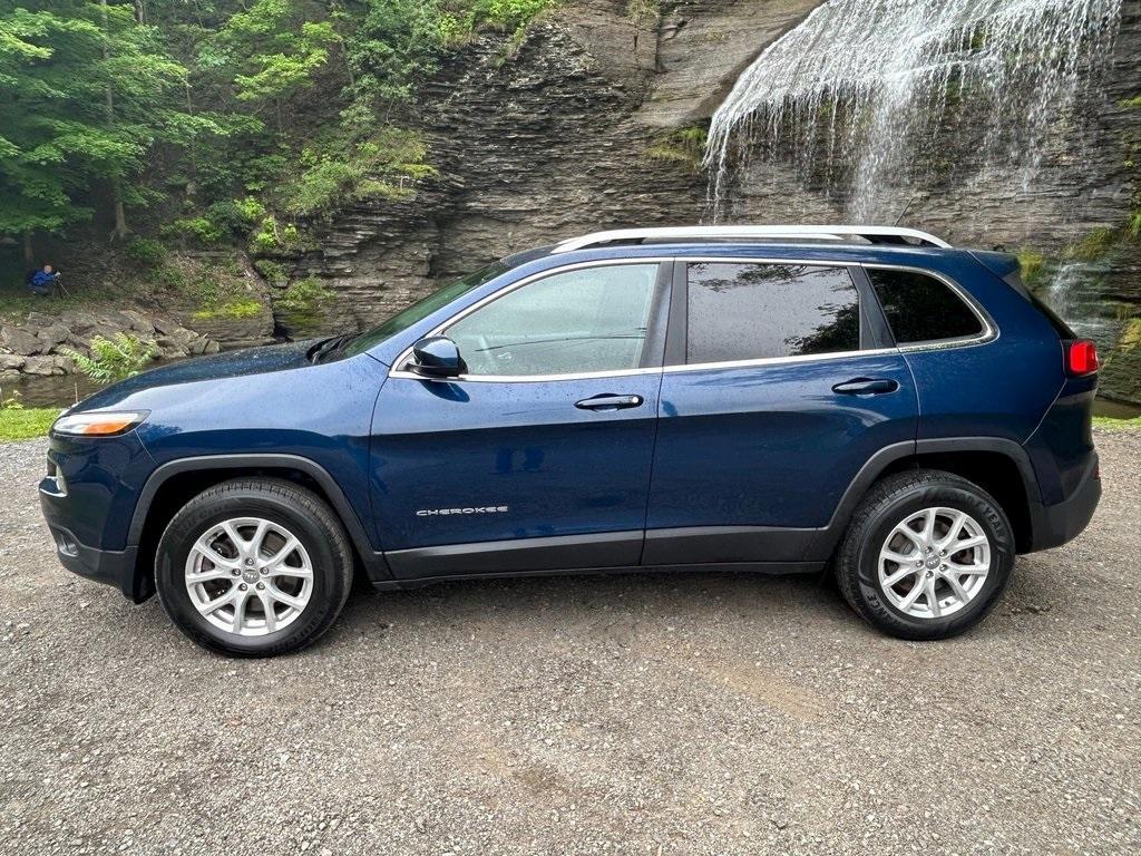 used 2018 Jeep Cherokee car, priced at $17,999