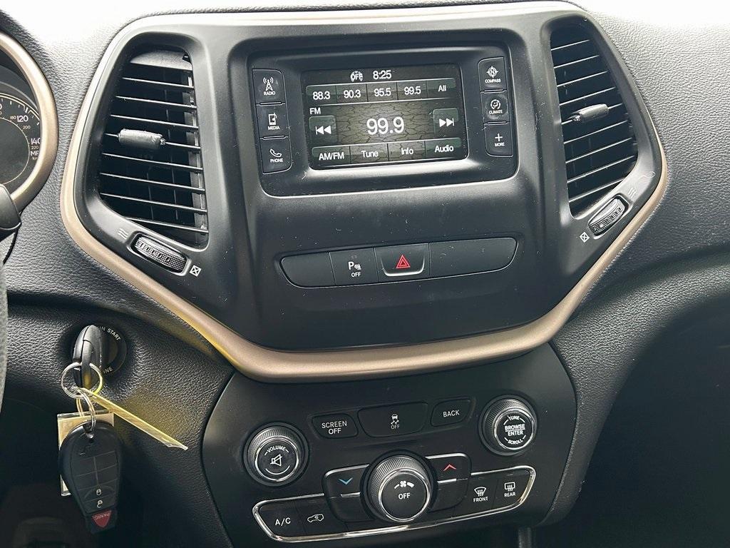 used 2018 Jeep Cherokee car, priced at $17,999