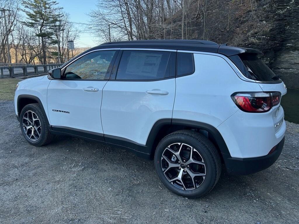new 2025 Jeep Compass car, priced at $33,526