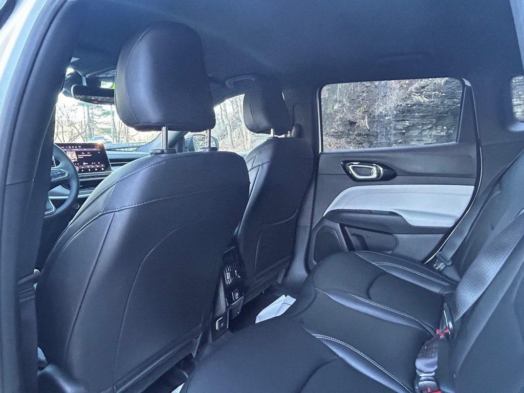 new 2025 Jeep Compass car, priced at $33,840