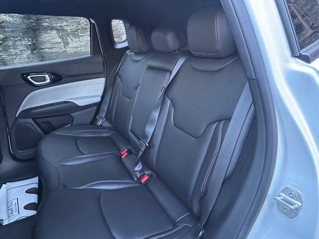 new 2025 Jeep Compass car, priced at $33,526