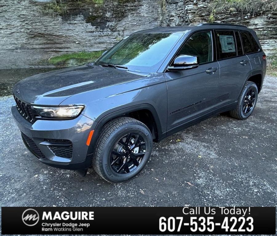 new 2025 Jeep Grand Cherokee car, priced at $45,522