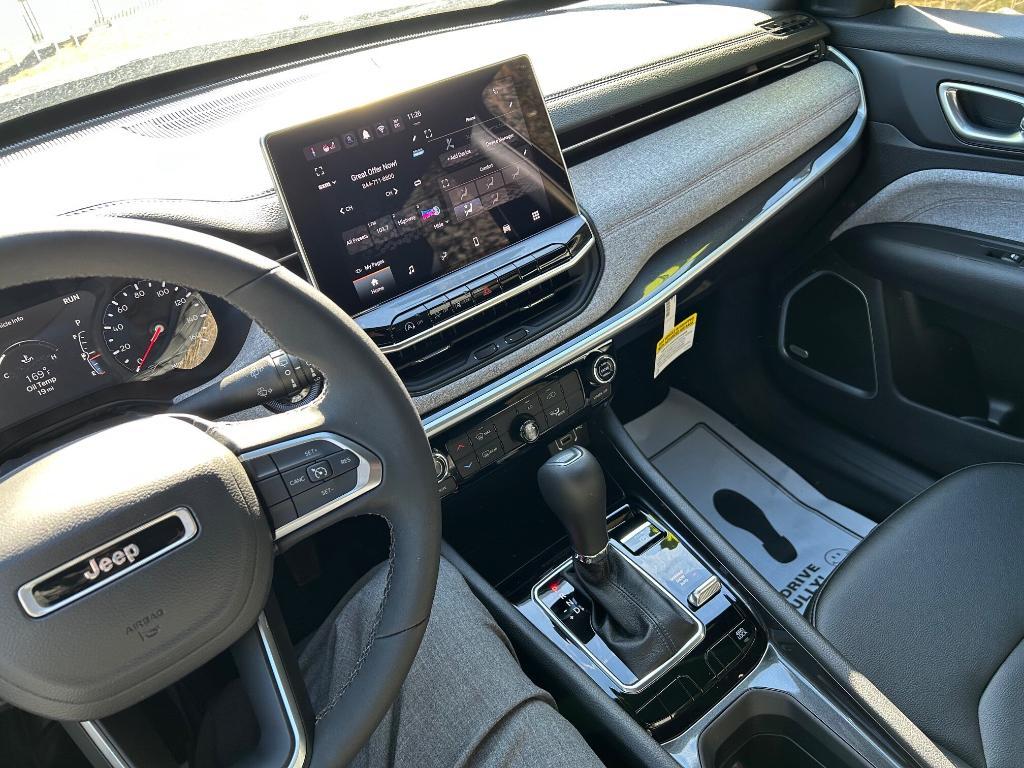 new 2024 Jeep Compass car, priced at $30,888
