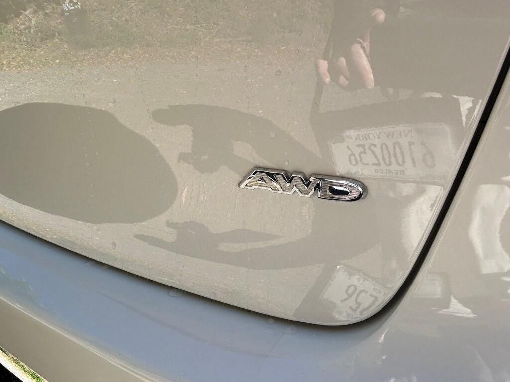 new 2026 Chrysler Pacifica car, priced at $47,626