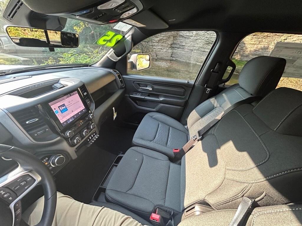 new 2025 Ram 1500 car, priced at $51,792