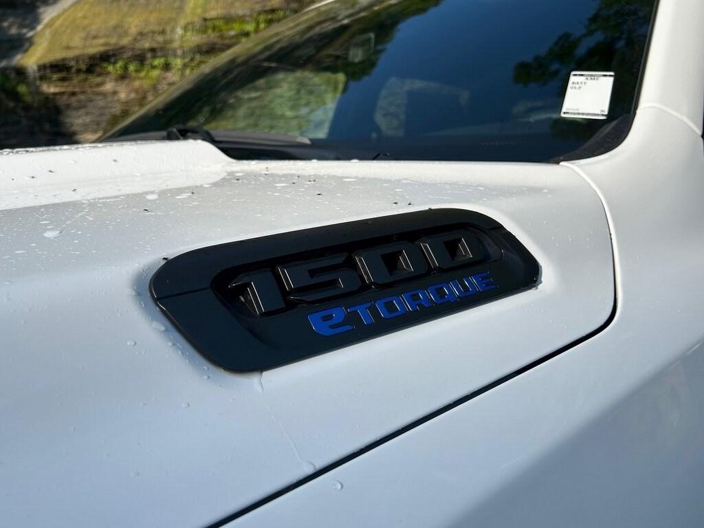 new 2025 Ram 1500 car, priced at $51,792