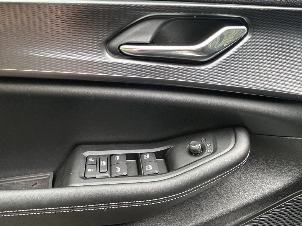 new 2025 Jeep Grand Cherokee L car, priced at $44,350