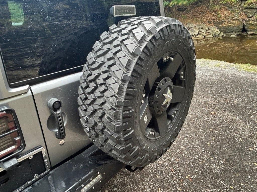used 2017 Jeep Wrangler Unlimited car, priced at $23,999