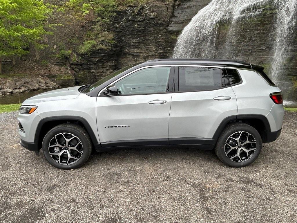new 2025 Jeep Compass car, priced at $34,435