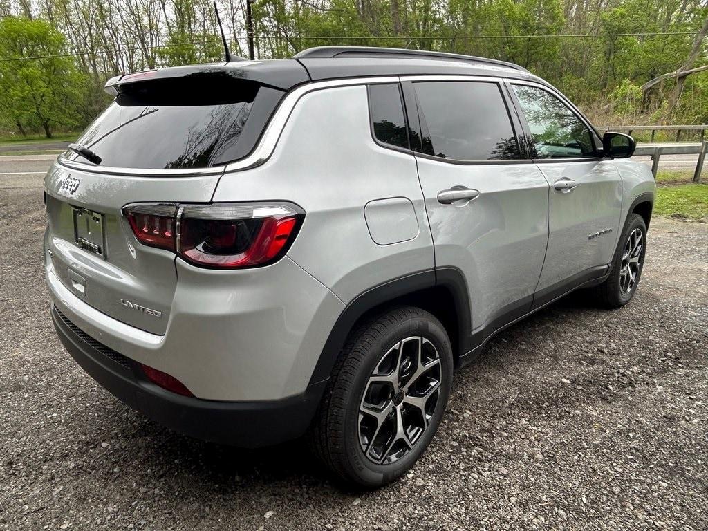 new 2025 Jeep Compass car, priced at $34,435