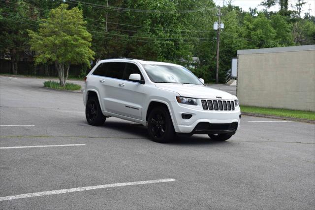 used 2014 Jeep Grand Cherokee car, priced at $11,490
