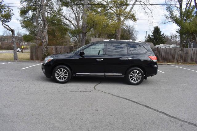 used 2013 Nissan Pathfinder car, priced at $9,990