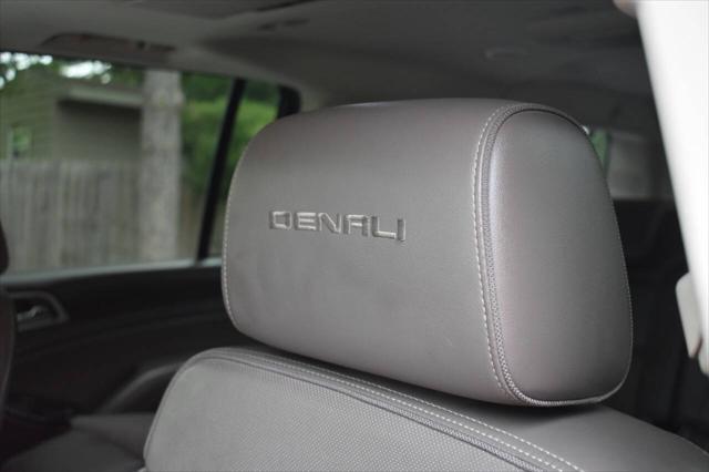 used 2016 GMC Yukon XL car, priced at $21,990