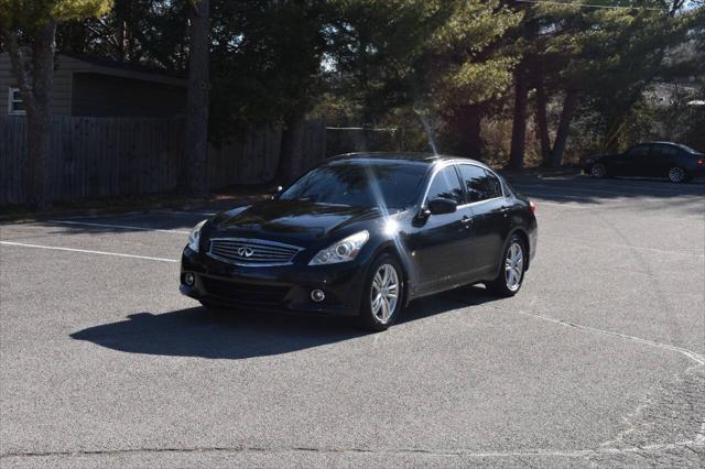 used 2015 INFINITI Q40 car, priced at $14,990