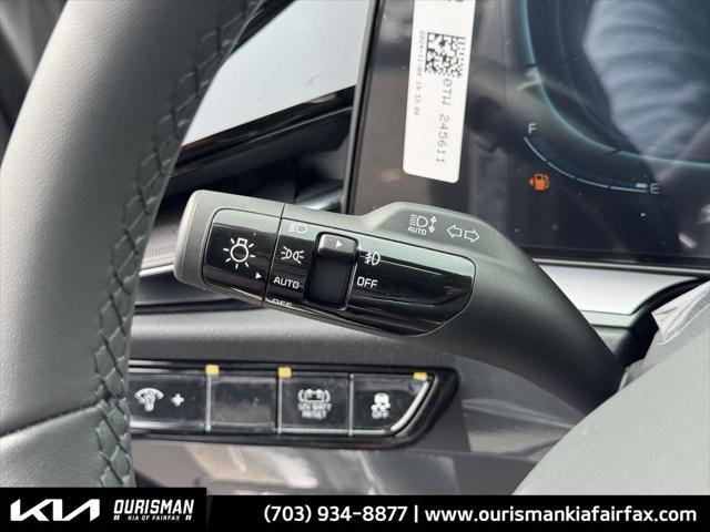new 2025 Kia Niro car, priced at $32,294