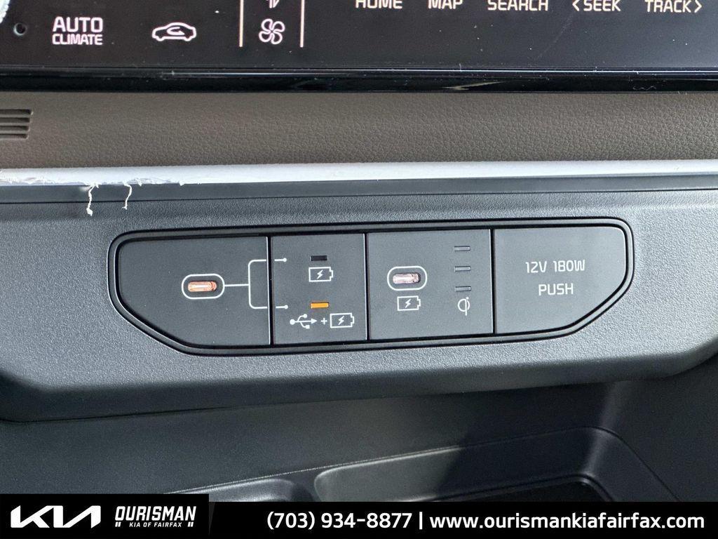 new 2026 Kia Carnival Hybrid car, priced at $43,228