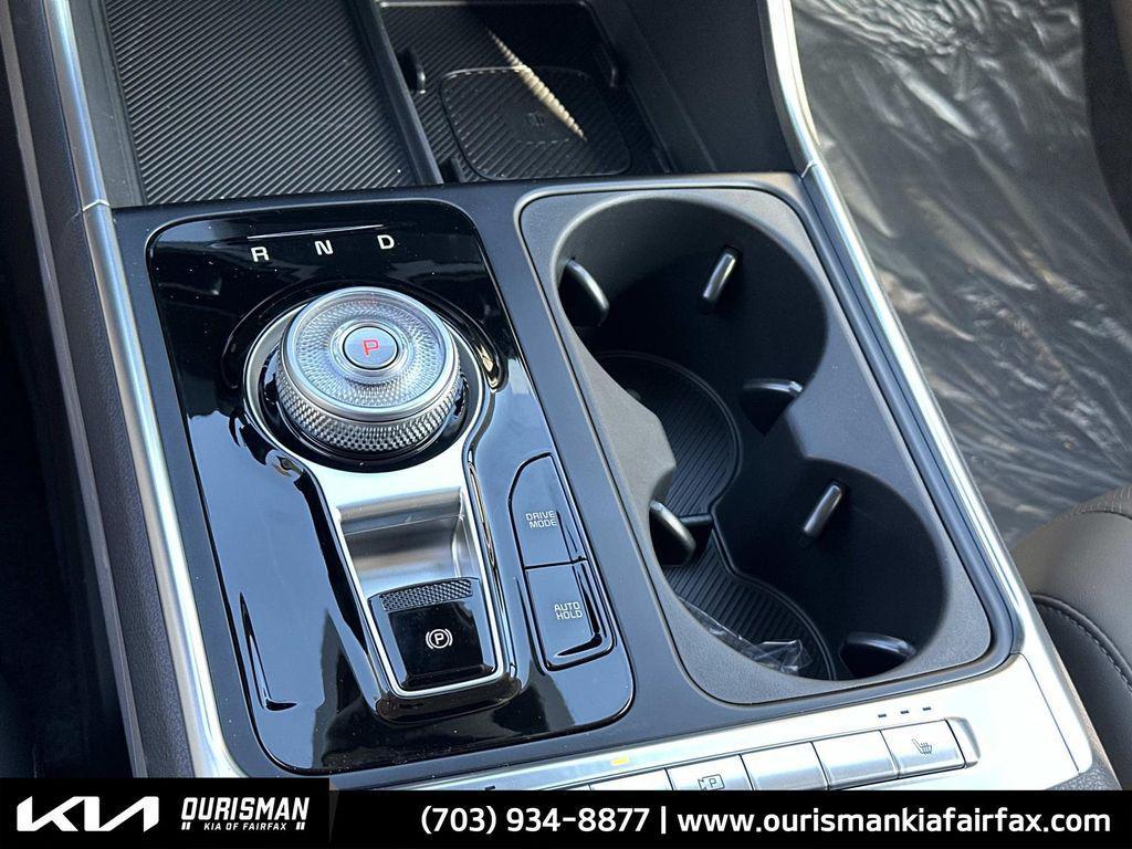 new 2026 Kia Carnival Hybrid car, priced at $43,228