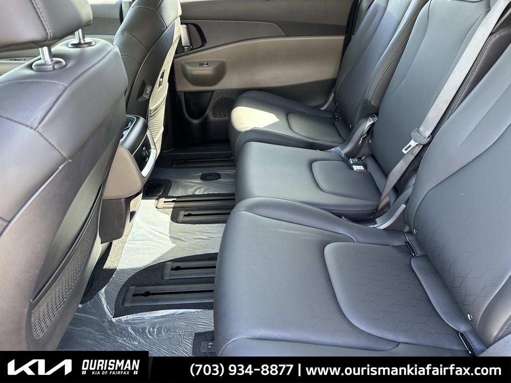 new 2026 Kia Carnival Hybrid car, priced at $43,228