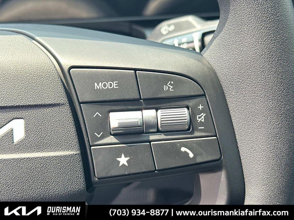 new 2025 Kia K4 car, priced at $21,300