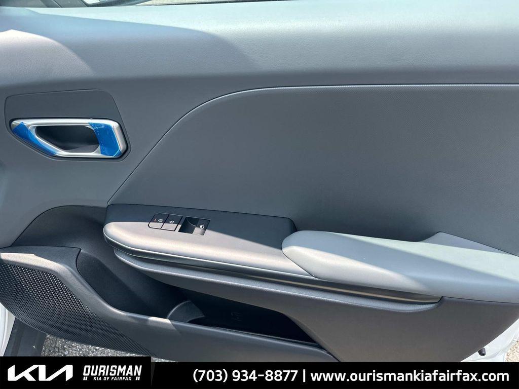 new 2025 Kia K4 car, priced at $21,300