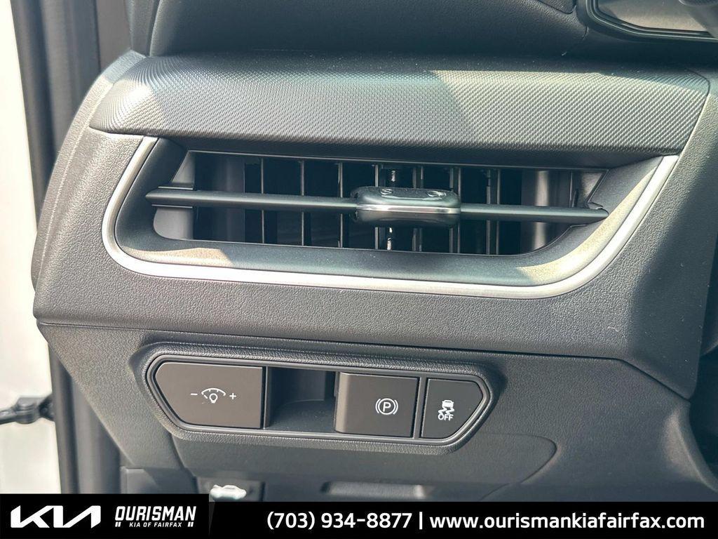 new 2025 Kia K4 car, priced at $21,300