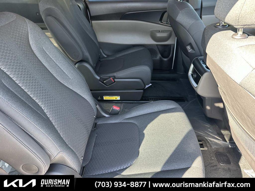 new 2026 Kia Carnival car