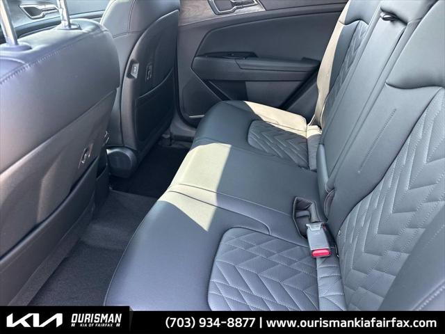 new 2025 Kia Sportage car, priced at $38,558