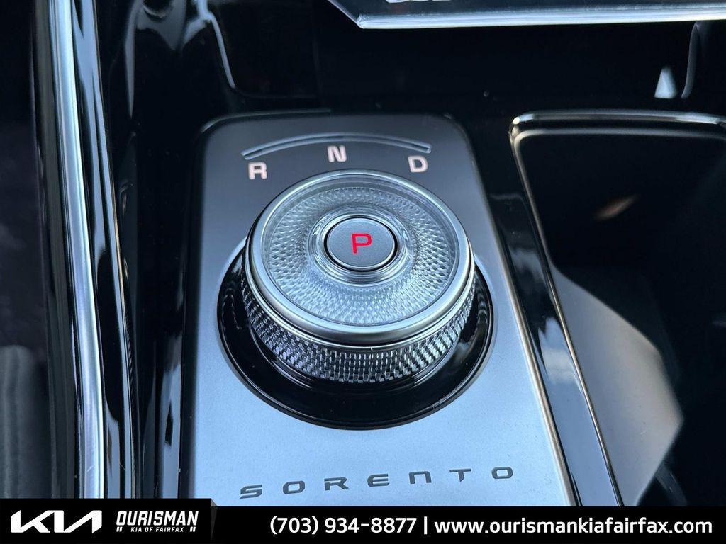 new 2025 Kia Sorento Plug-In Hybrid car, priced at $51,536
