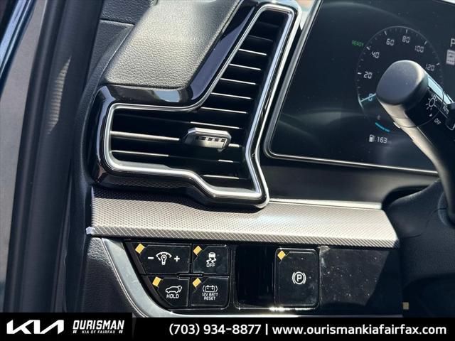 new 2025 Kia Sportage Hybrid car, priced at $36,930