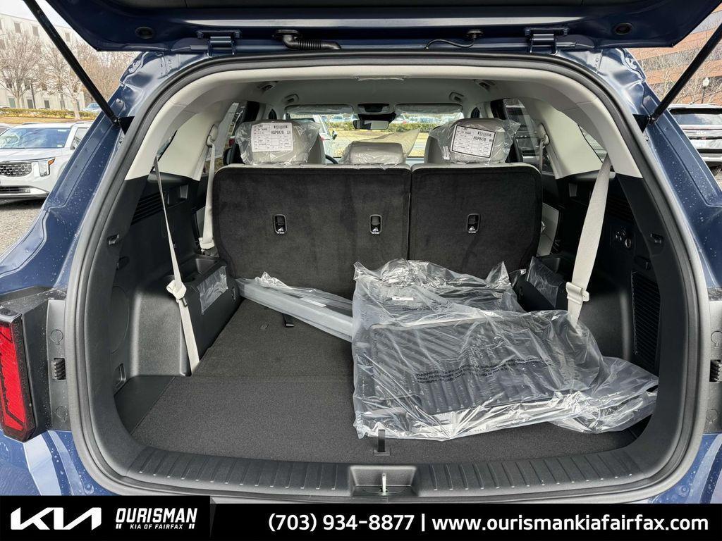 new 2025 Kia Sorento car, priced at $36,970