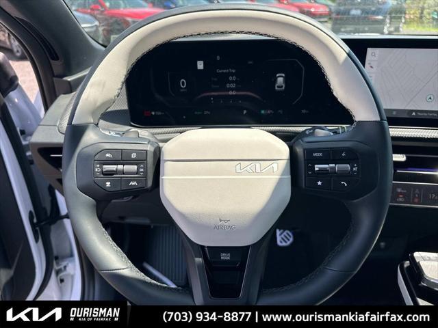 new 2025 Kia EV6 car, priced at $61,370