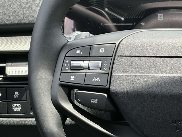 new 2026 Kia Sportage Hybrid car, priced at $32,380