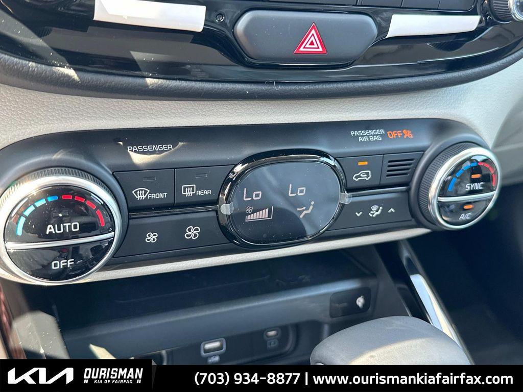 new 2025 Kia Soul car, priced at $24,515