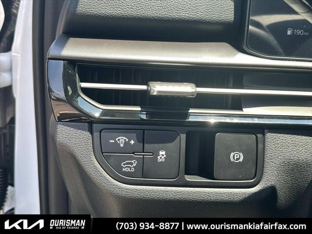 new 2026 Kia Sportage car, priced at $39,376