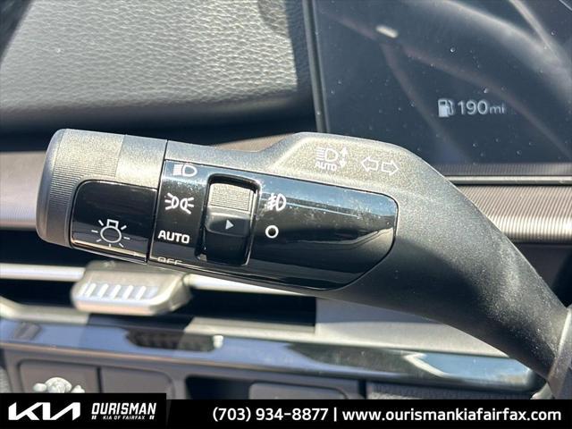 new 2026 Kia Sportage car, priced at $39,376